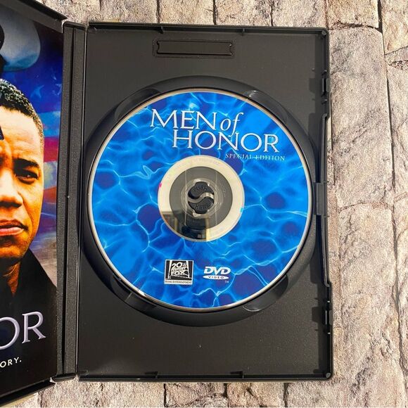 Men of Honor DVD Full Screen Version Robert Deniro Cuba Gooding Jr - Picture 3 of 4
